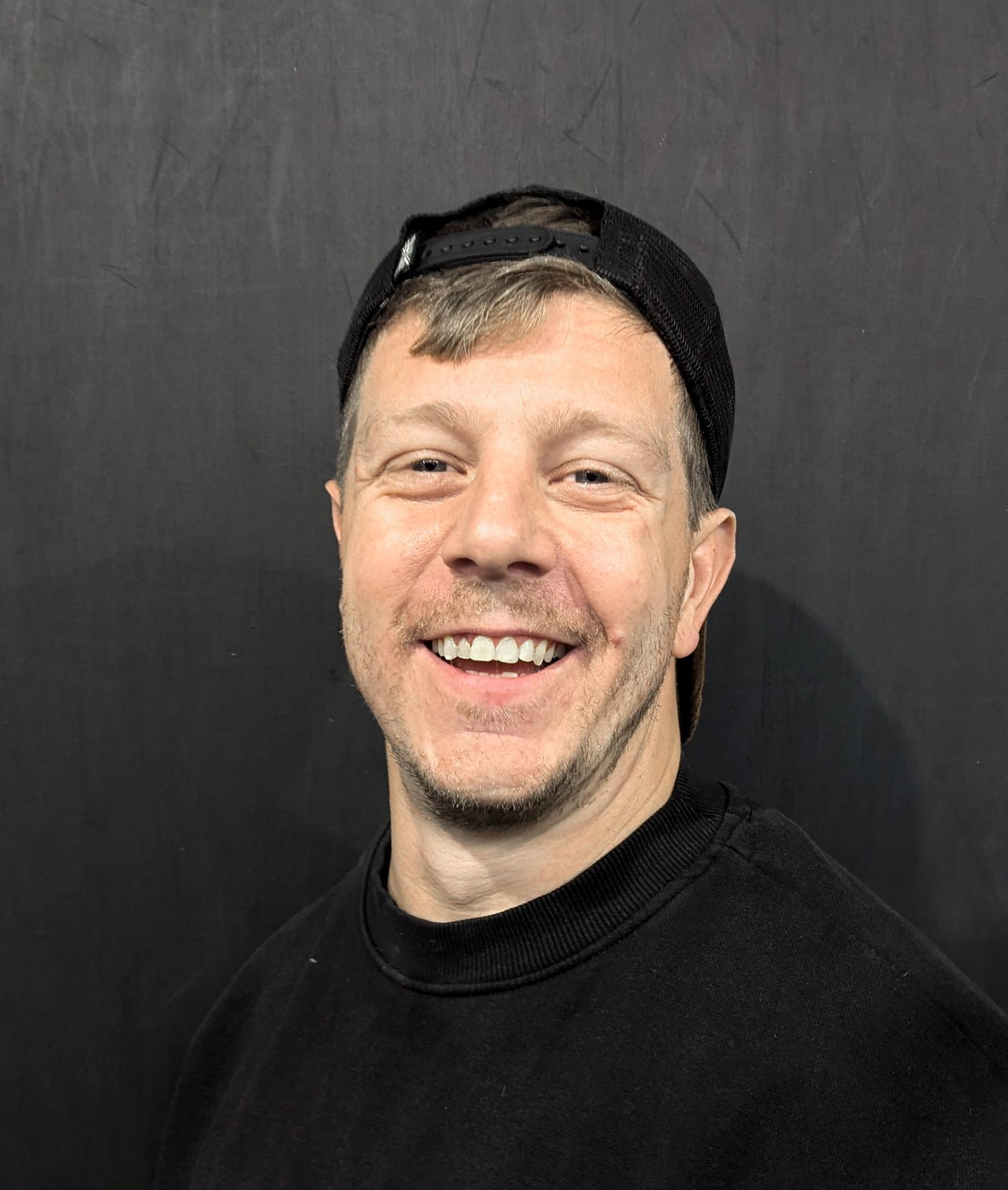 A CrossFit Reigate coach